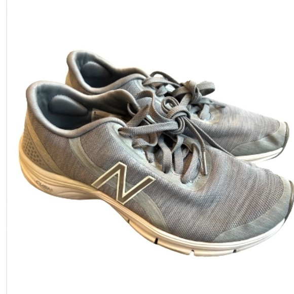 𝅺new balance 711 grey lightweight memory foam Cush running sneaker size 6 - Picture 3 of 11